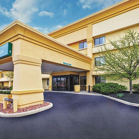 La Quinta Inn By Wyndham Toledo Perrysburg Exterior photo